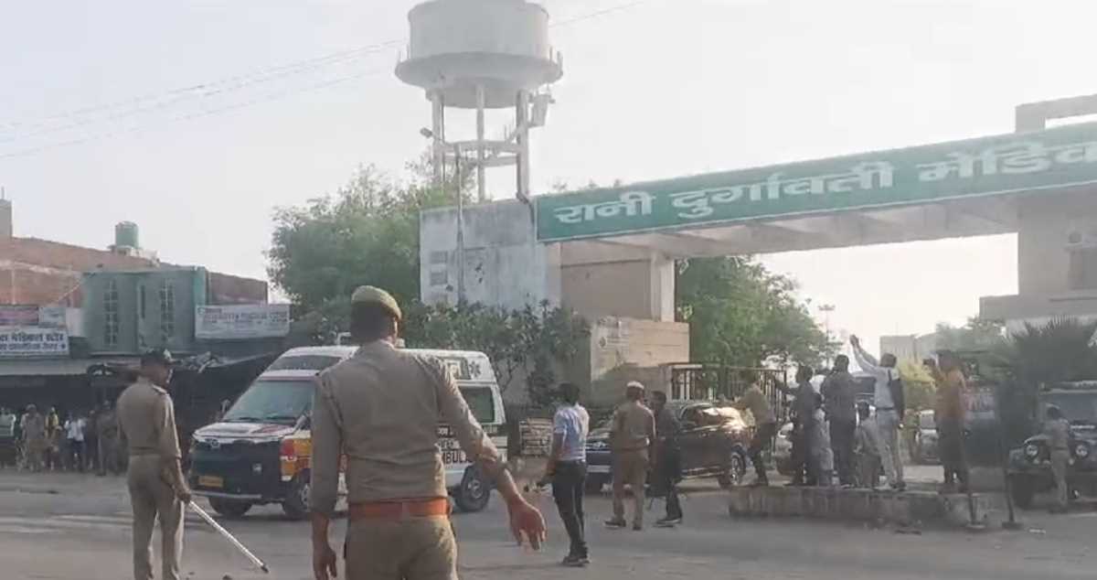 पोस्टमार्टम के बाद माफिया अंसारी का शव हुआ गाजीपुर रवाना